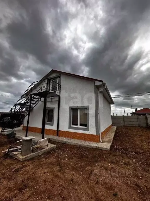 Дом в Крым, Евпатория ул. Балатукова Кая-Бея, 7 (96 м) - Фото 1