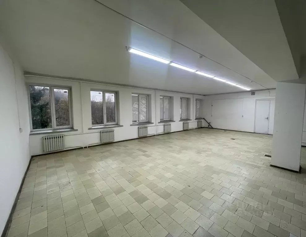 Помещение свободного назначения в Калужская область, Балабаново г. ... - Фото 1