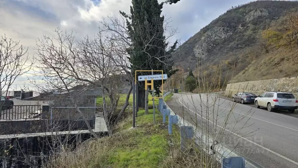 Участок в Крым, Алушта муниципальный округ, с. Лазурное ул. Слуцкого, ... - Фото 2
