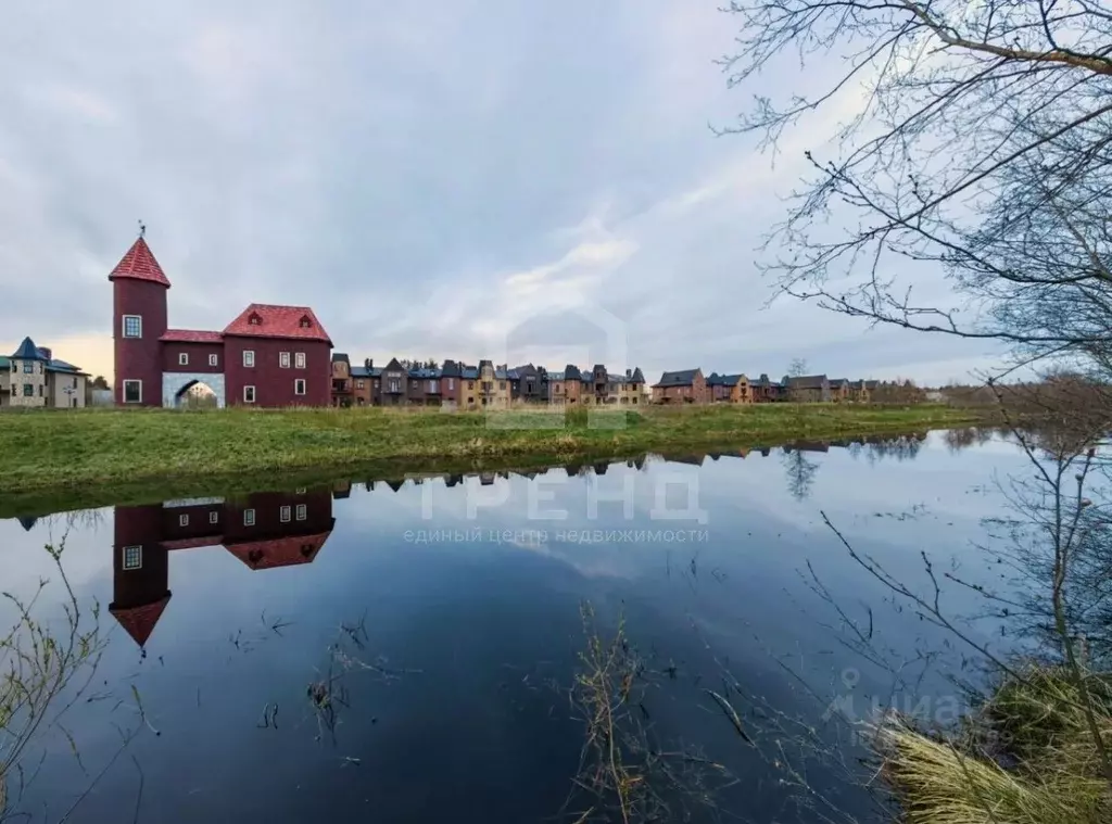 Участок в Ленинградская область, Шлиссельбург Кировский район, Лесная ... - Фото 0