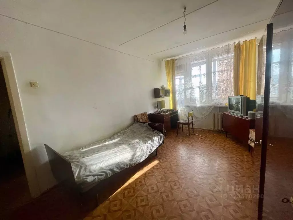 1-к кв. Волгоградская область, Волгоград ул. 64-й Армии, 127А (37.5 м) - Фото 1