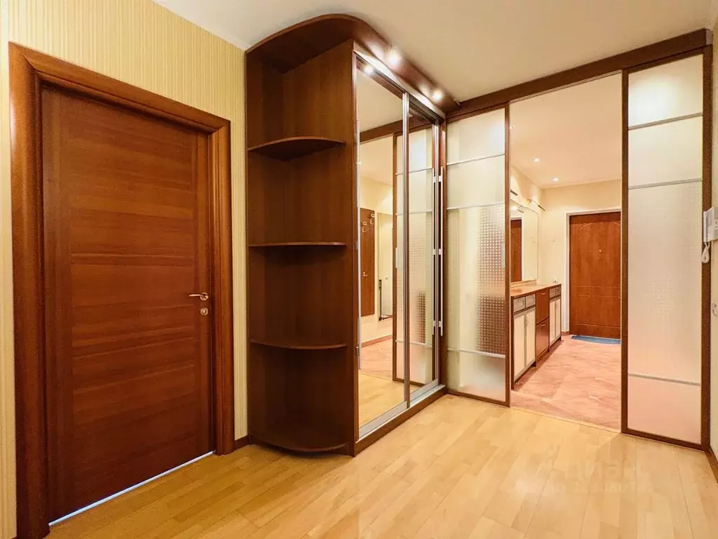 4-к кв. Москва Енисейская ул., 5 (100.8 м) - Фото 0