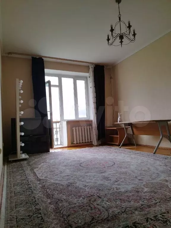2-к. квартира, 58 м, 8/8 эт. - Фото 1
