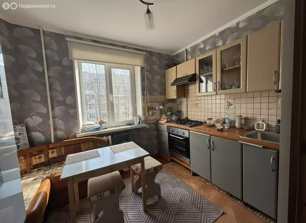 3-комнатная квартира: посёлок городского типа Деденево, Советская ... - Фото 1