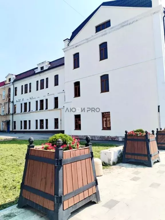 2-к кв. Башкортостан, Уфа Коммунистическая ул., 37 (75.3 м) - Фото 2