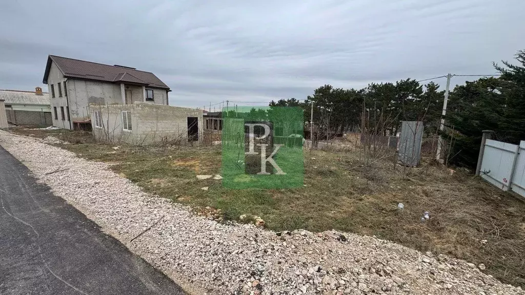 Участок в Севастополь ул. Ромашковая, 66 (7.8 сот.) - Фото 1