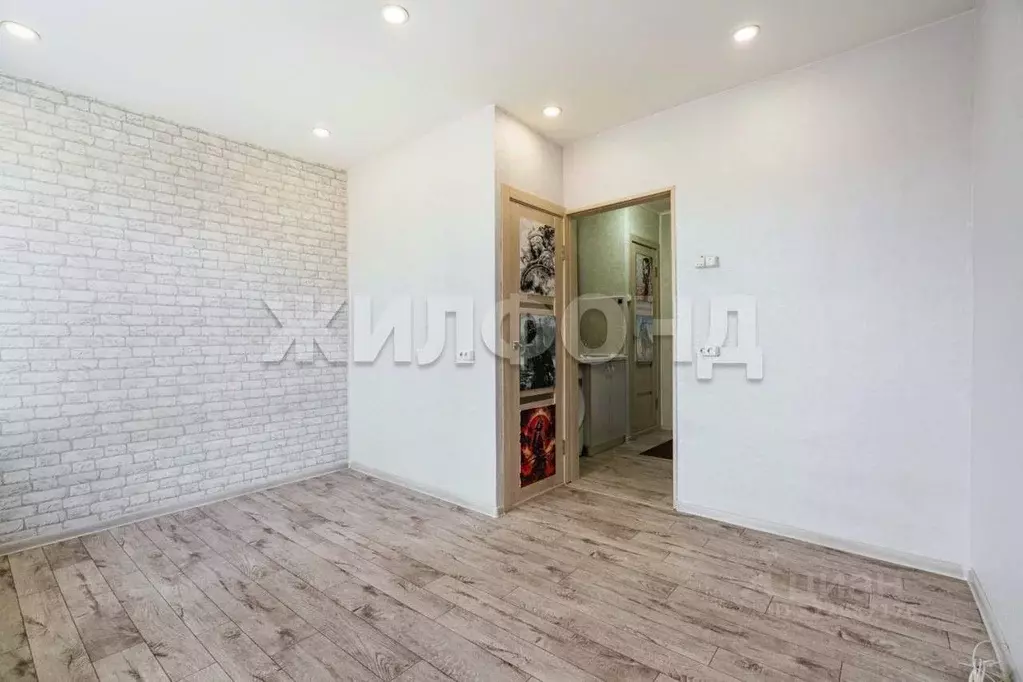 1-к кв. Томская область, Томск Заозерный пер., 16/1 (18.3 м) - Фото 2