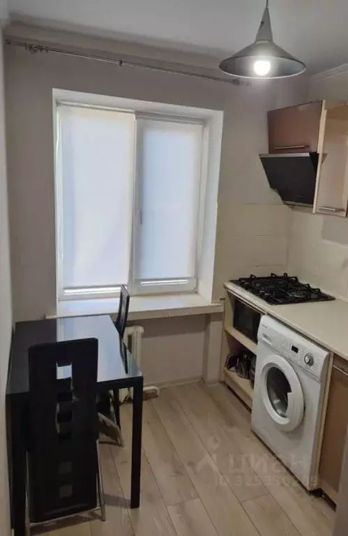 1-к кв. Крым, Симферополь ул. Русская, 38А (21.0 м) - Фото 1