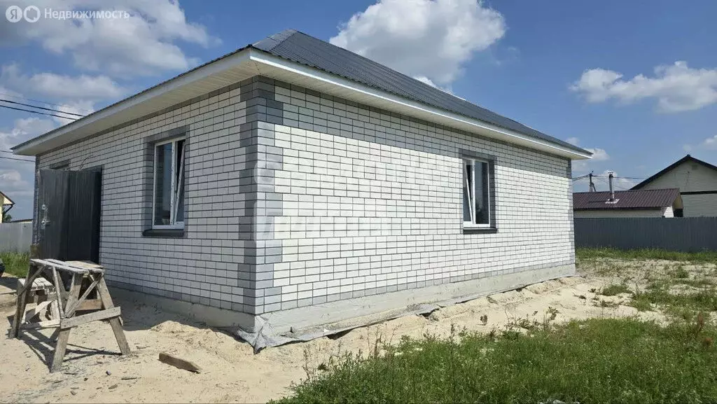 Дом в Тюменский район, деревня Якуши, улица Рокоссовского (81 м) - Фото 1