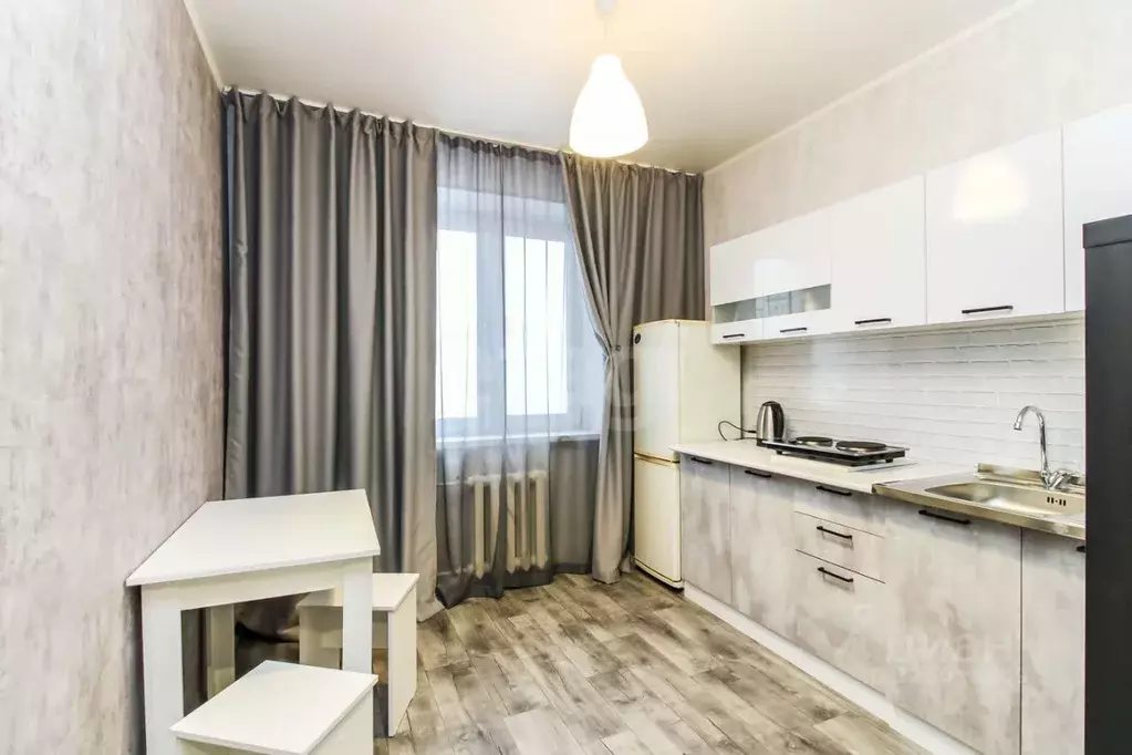 1-к кв. Тюменская область, Тюмень Солнечный проезд, 22 (34.1 м) - Фото 1