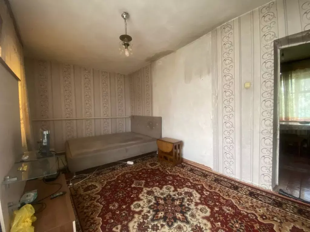 Дом в Краснодарский край, Новокубанский район, Прикубанское с/пос, ... - Фото 0
