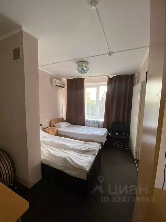 Комната Ставропольский край, Нефтекумск пл. Ленина, 2 - Фото 1