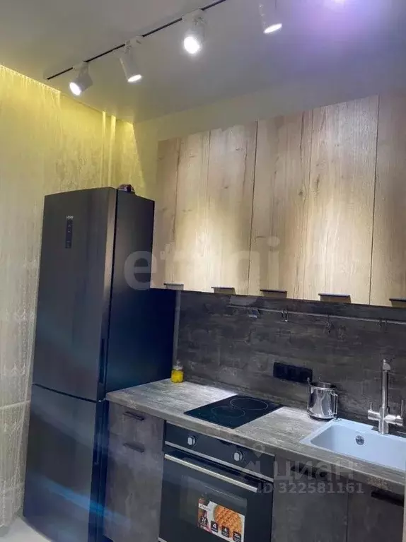 1-к кв. Сахалинская область, Южно-Сахалинск Загородная ул., 2к4 (34.0 ... - Фото 1