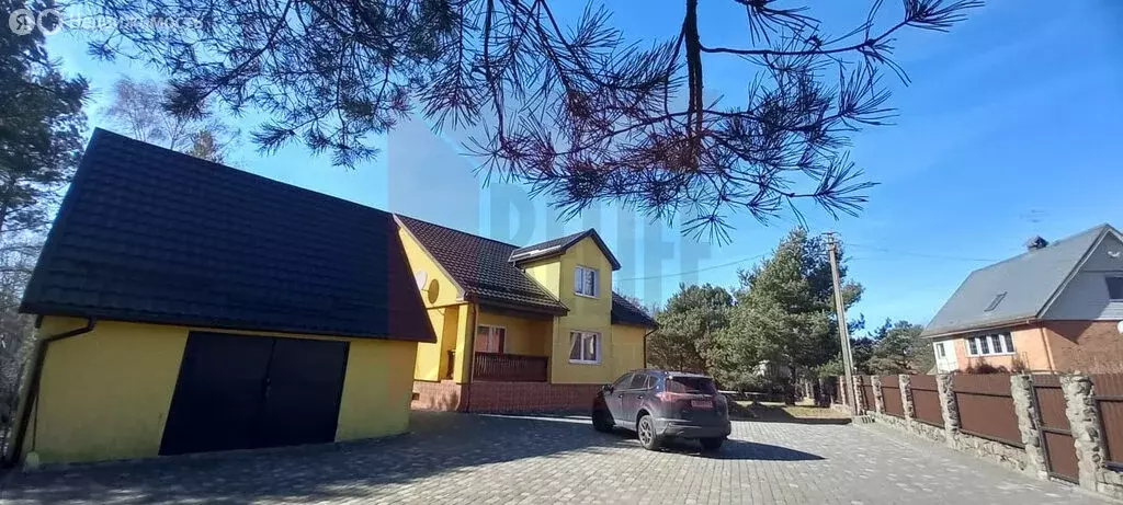 Дом в Калининградская область, Ладушкин (250 м) - Фото 0