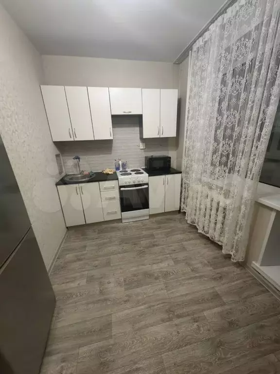 1-к. квартира, 44 м, 4/10 эт. - Фото 1