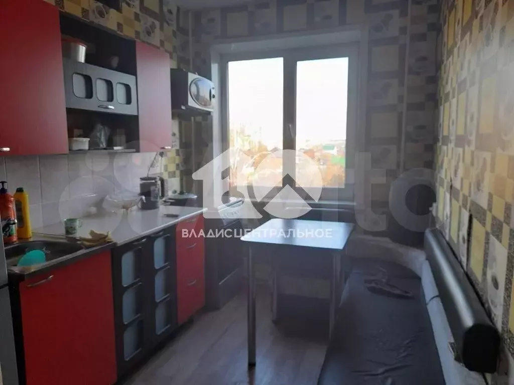 Комната 10,4 м в 4-к., 5/9 эт. - Фото 0