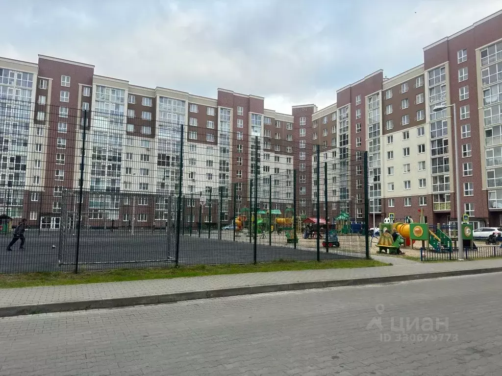1-к кв. Калининградская область, Калининград ул. Маршала Жукова, 10 ... - Фото 2