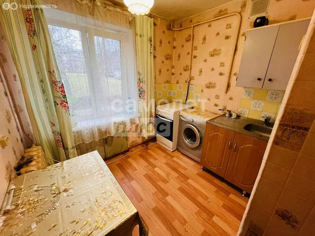 3-комнатная квартира: Ижевск, Фруктовая улица, 27 (52.3 м) - Фото 2