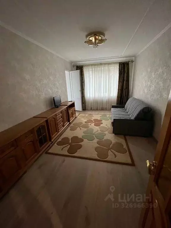 3-к кв. Крым, Симферополь просп. Победы, 82 (65.0 м) - Фото 2