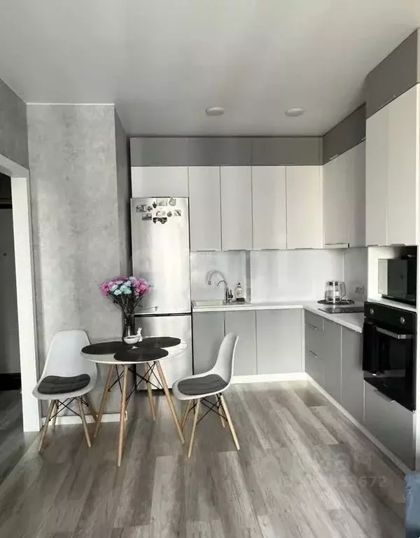 2-к кв. Кемеровская область, Кемерово бул. Строителей, 60к3 (37.5 м) - Фото 1