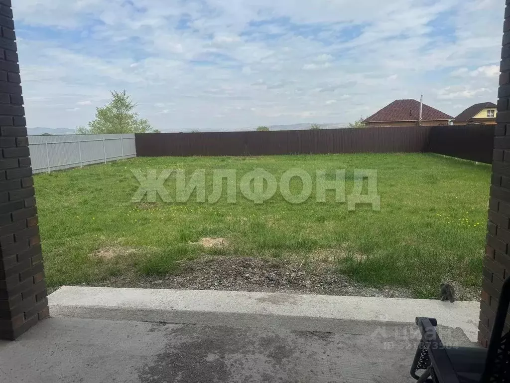 Дом в Хакасия, Усть-Абаканский район, с. Калинино ул. Высоцкого (120 ... - Фото 2