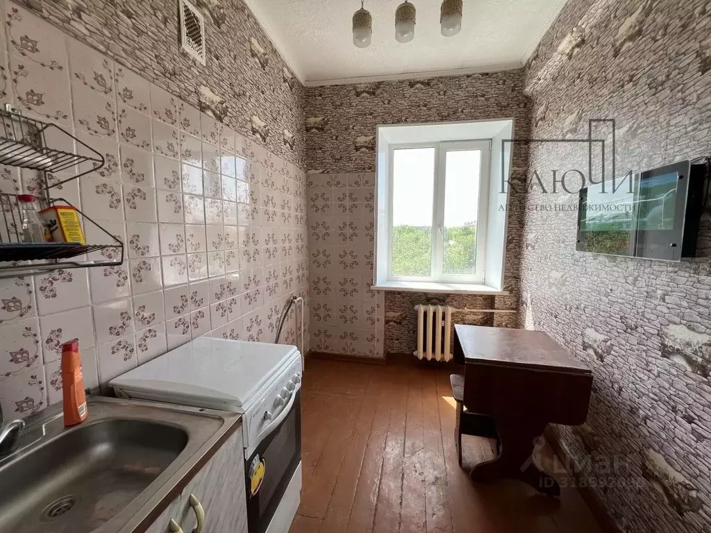 2-к кв. Челябинская область, Магнитогорск ул. Маяковского, 56 (55.1 м) - Фото 0