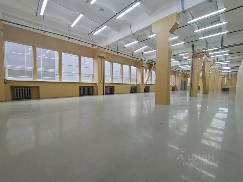 Склад в Санкт-Петербург Уральская ул., 19к5Д (373 м) - Фото 1