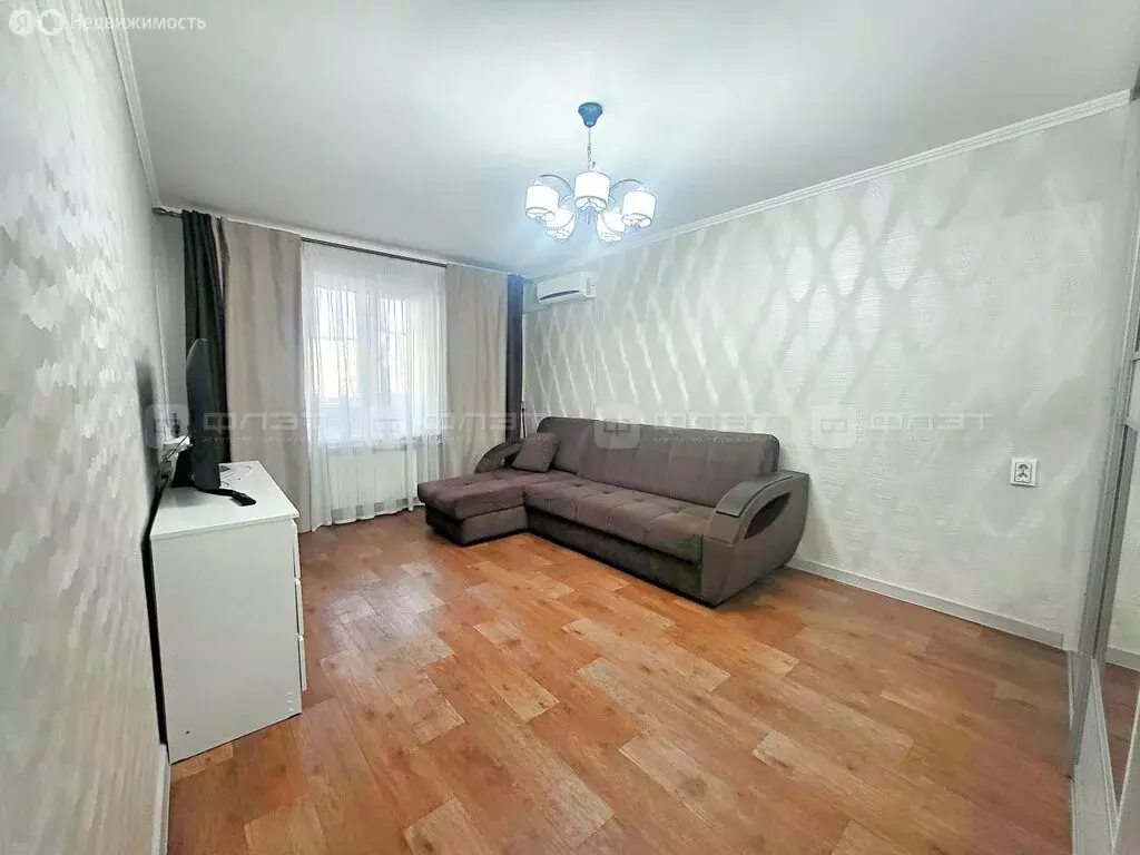 2-комнатная квартира: Казань, улица Юлиуса Фучика, 107 (53.7 м) - Фото 2