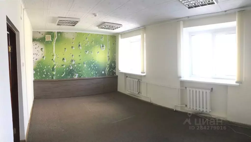 Офис в Тюменская область, Тюмень ул. 30 лет Победы, 38А (27 м) - Фото 1
