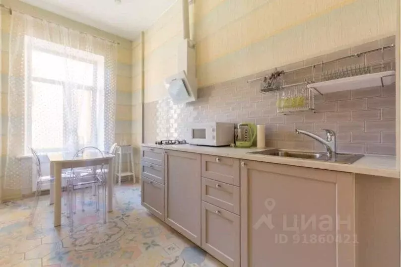 2-к кв. Санкт-Петербург наб. Реки Мойки, 51 (80.0 м) - Фото 1