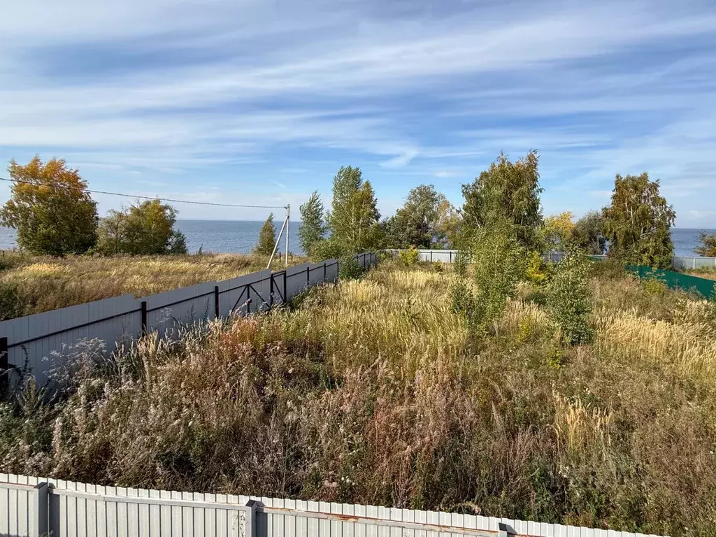 Участок в Ульяновская область, Старомайнский муниципальный округ, с. ... - Фото 0