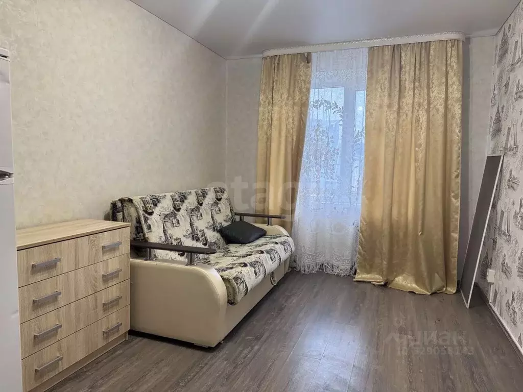 Комната Белгородская область, Белгород ул. 5 Августа, 2 (12.6 м) - Фото 1