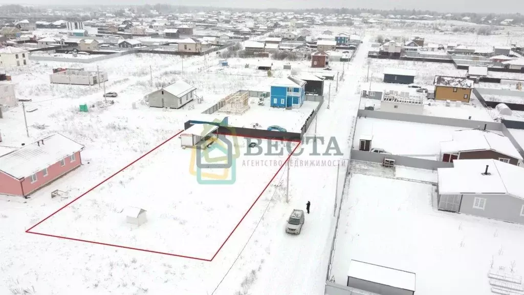 Участок в Ленинградская область, Гатчинский район, Тайцы городской ... - Фото 1