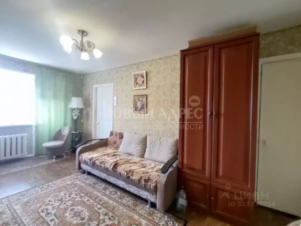 3-к кв. Калужская область, Калуга ул. Болотникова, 9/17 (57.4 м) - Фото 0