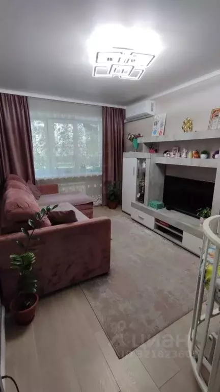 2-к кв. Омская область, Омск Московка мкр, ул. Молодогвардейская, 11 ... - Фото 0