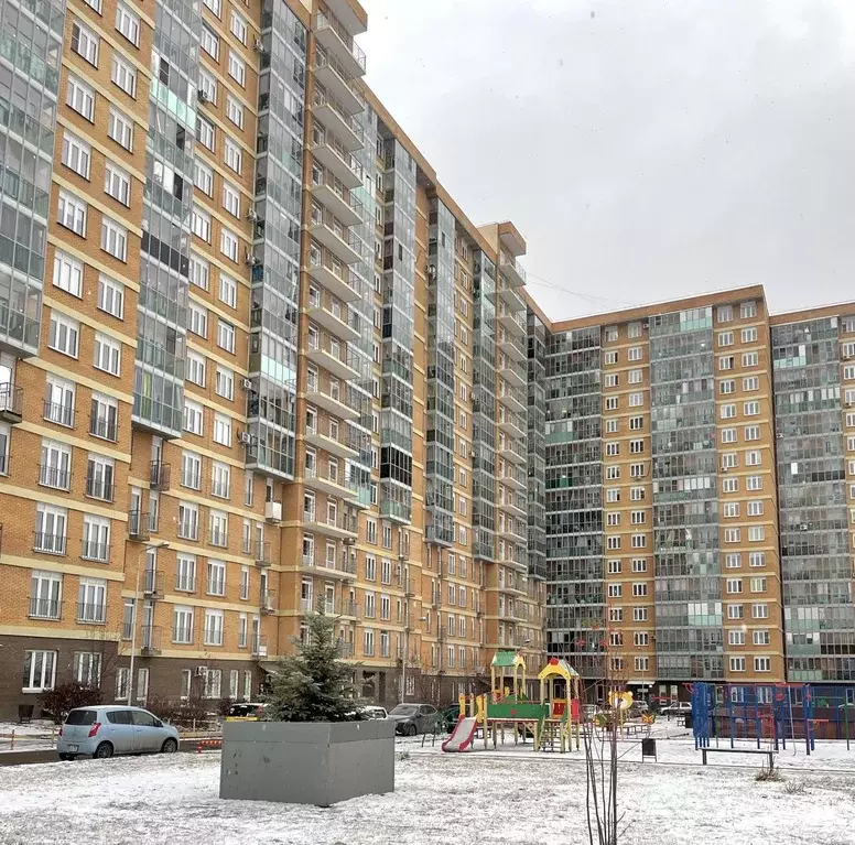 3-к кв. Красноярский край, Красноярск Норильская ул., 34 (64.8 м) - Фото 1