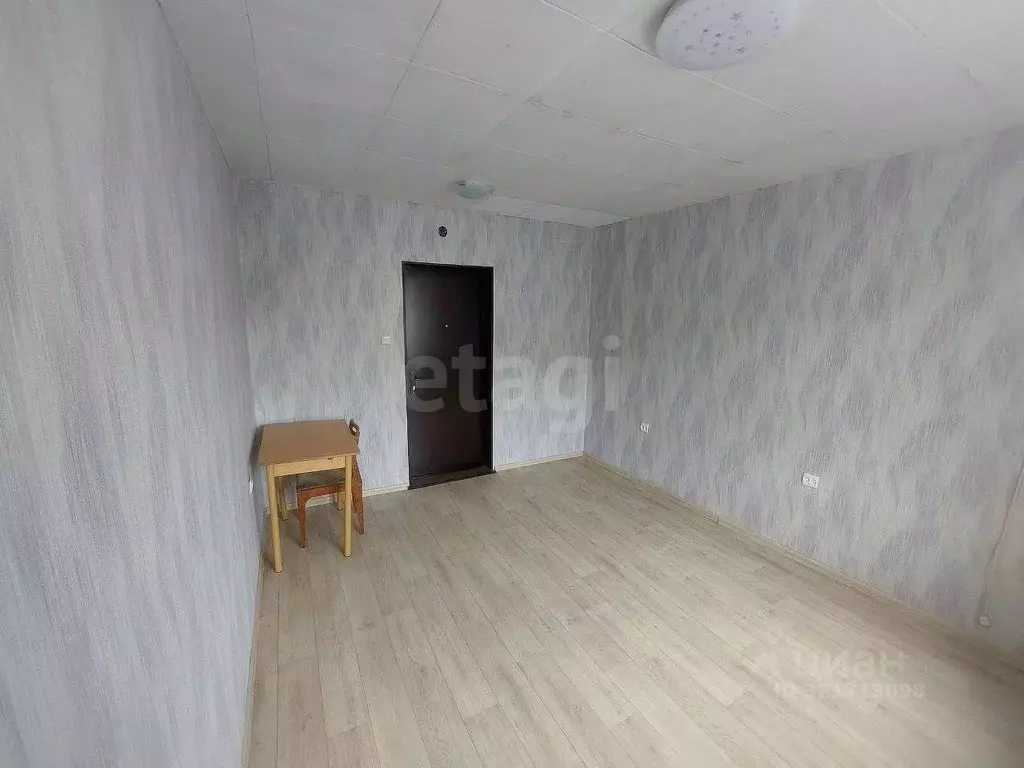 Комната Удмуртия, Ижевск Майская ул., 21 (10.0 м) - Фото 0