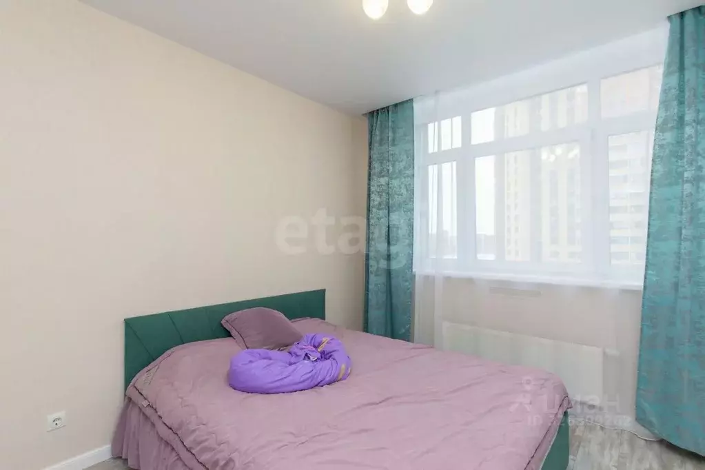 2-к кв. Тюменская область, Тюмень ул. Тимофея Чаркова, 83 (55.0 м) - Фото 1