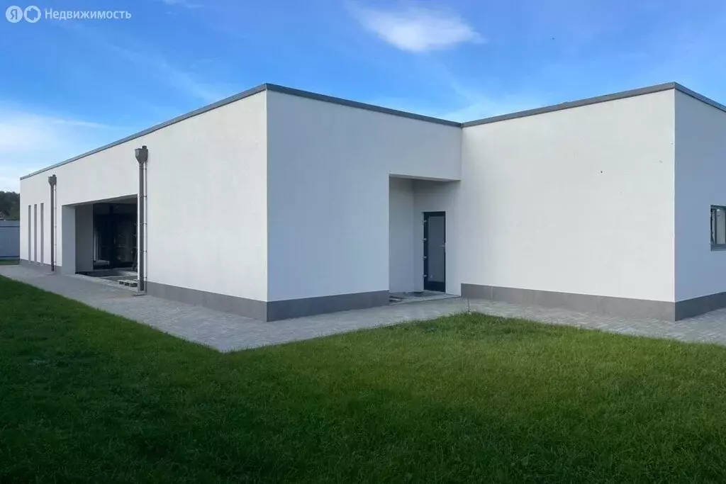 Дом в Екатеринбург, Придорожная улица, 27 (328.5 м) - Фото 1