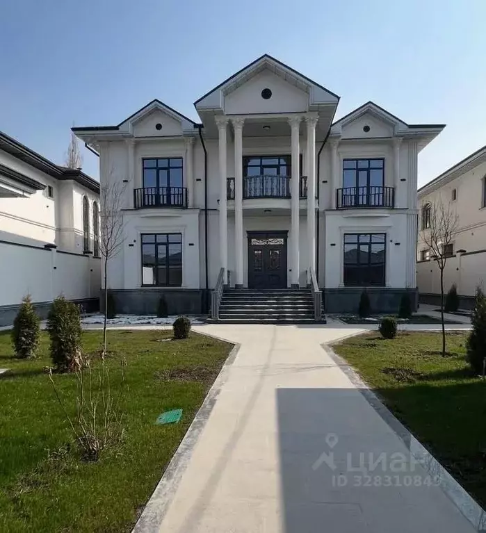 Дом в Крым, Ялта ул. Виноградная (450 м) - Фото 1