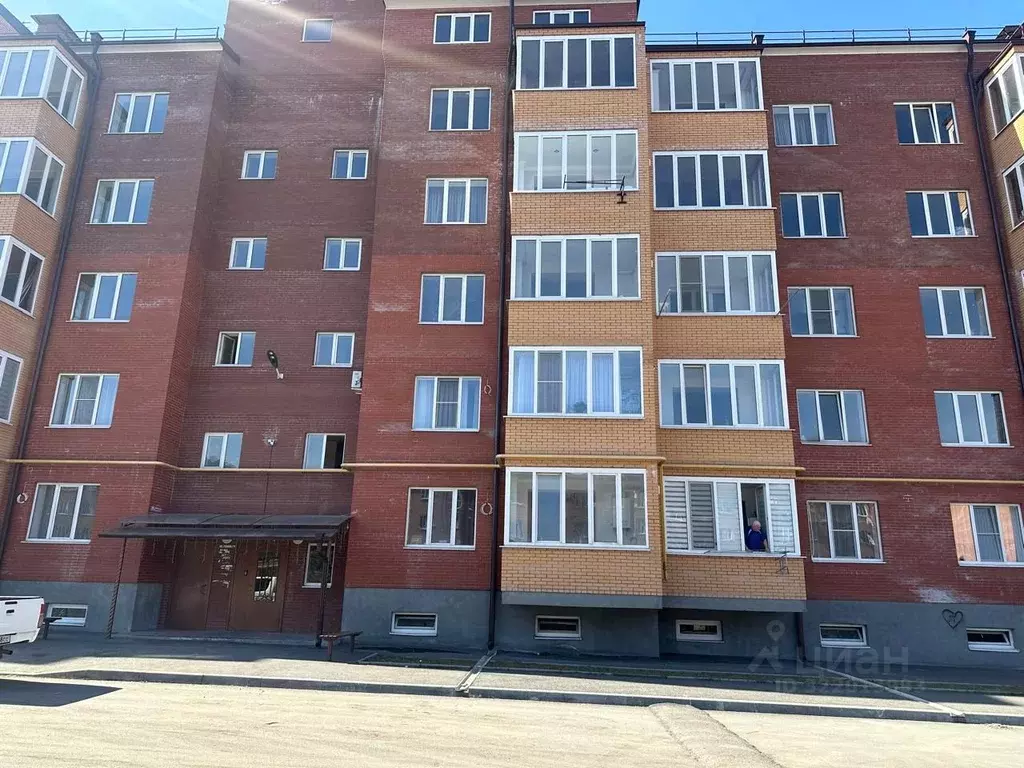 1-к кв. Северная Осетия, Владикавказ ул. Хадарцева, 37 (48.8 м) - Фото 1