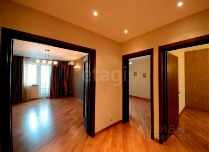 3-к кв. Северная Осетия, Владикавказ ул. Курсантов-Кировцев, 12 (87.0 ... - Фото 1