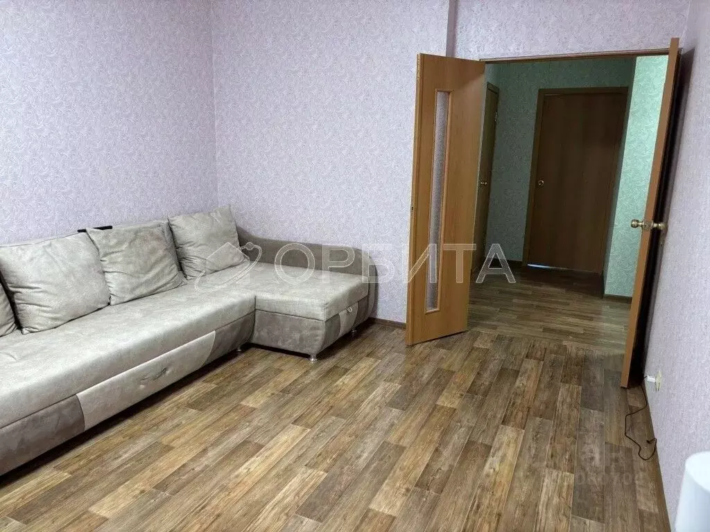 2-к кв. Тюменская область, Тюмень ул. Обдорская, 7 (50.6 м) - Фото 2