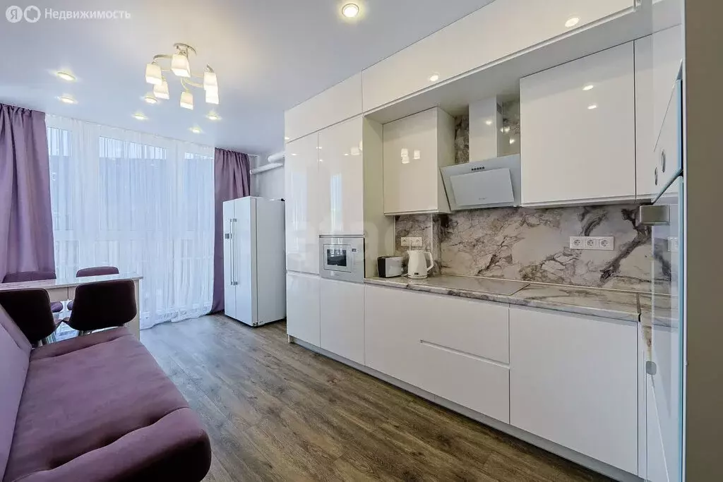 2-комнатная квартира: Калининград, Крымский проезд, 2 (59.3 м) - Фото 1