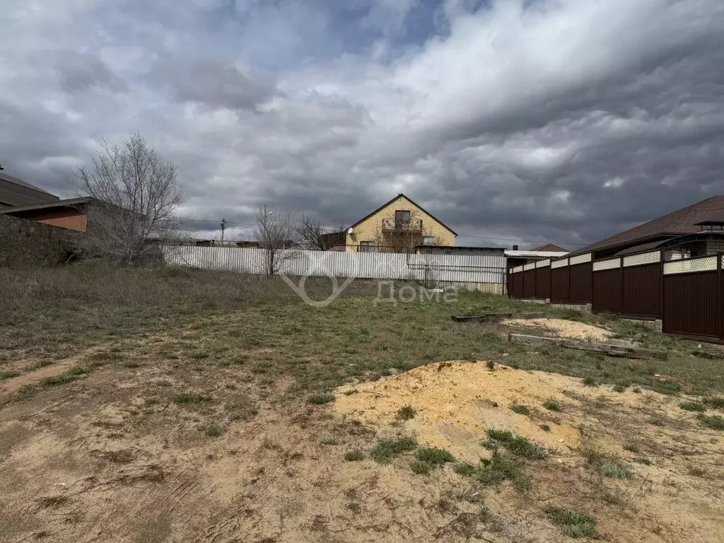 Участок в Волгоградская область, Дубовка ул. 30 лет Победы (7.5 сот.) - Фото 1