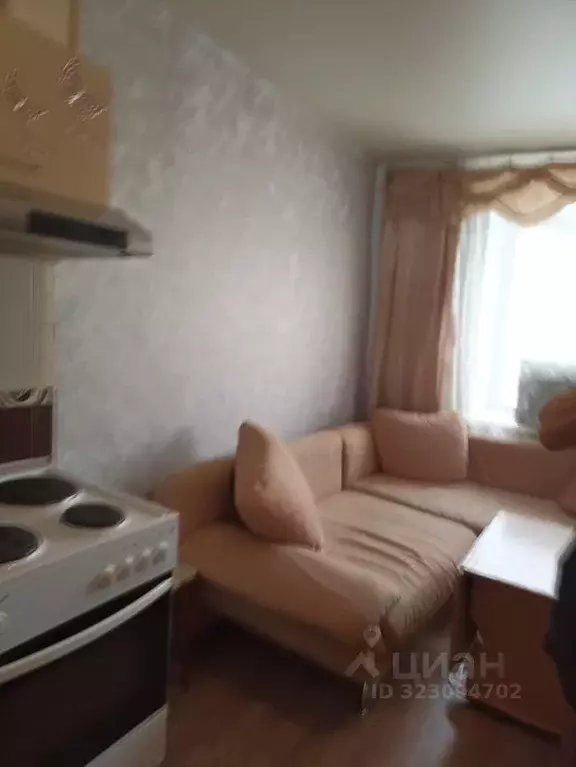 Комната Омская область, Омск ул. 10 лет Октября, 189 (18.0 м) - Фото 1