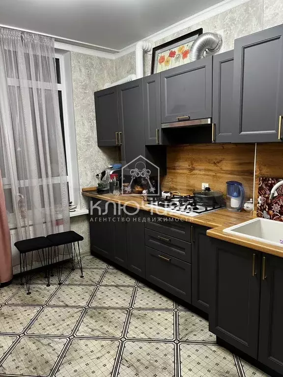 1-к. квартира, 35,2 м, 5/5 эт. - Фото 0