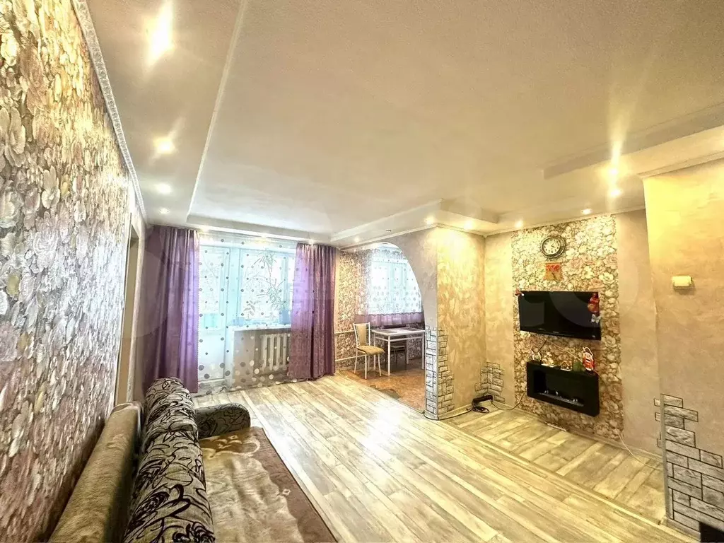 2-к. квартира, 45 м, 5/5 эт. - Фото 1