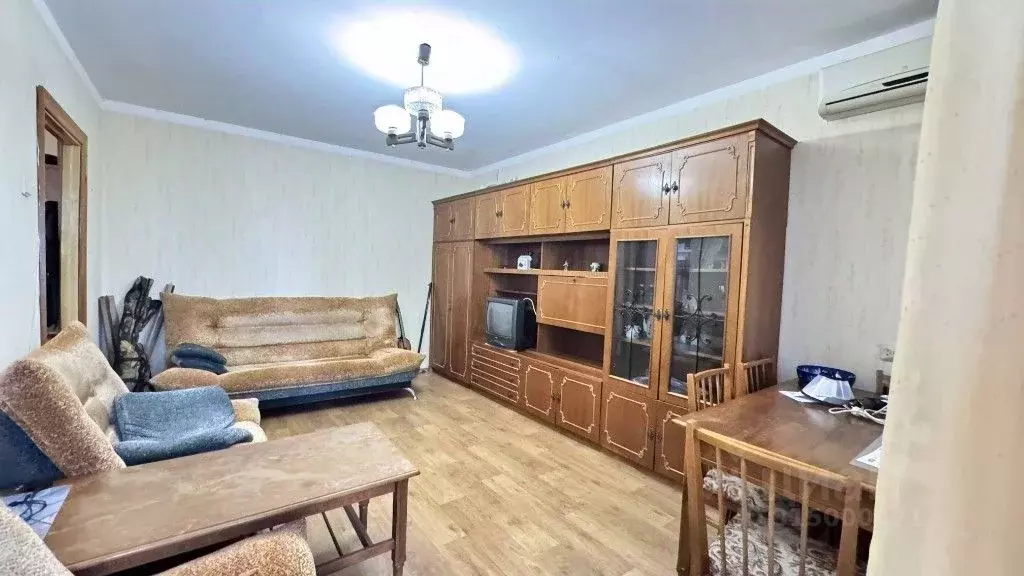 3-к кв. Волгоградская область, Волгоград ул. Тулака, 5 (58.7 м) - Фото 0