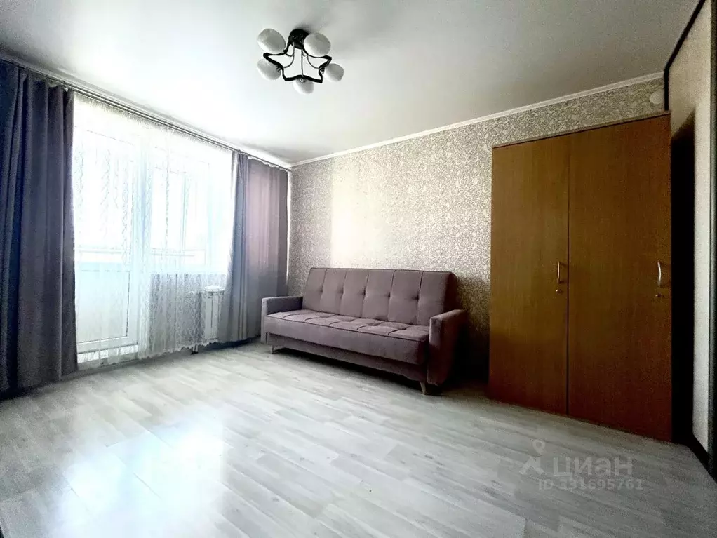1-к кв. Татарстан, Казань ул. Рауиса Гареева, 4 (41.0 м) - Фото 1